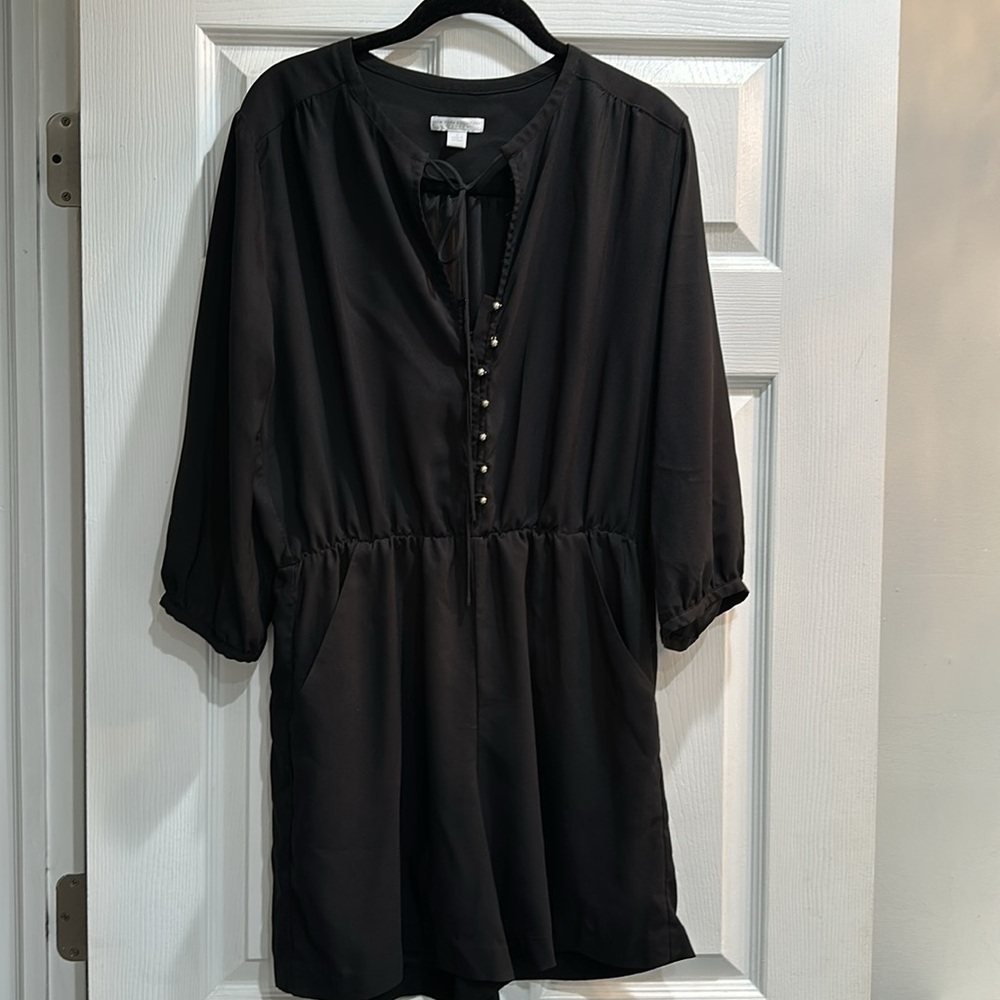 New York & Company Mini Black Romper Sz Medium